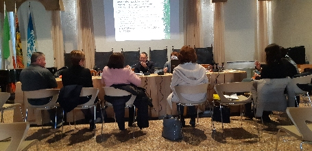 Un momento dell'incontro con gli aderenti al progetto Alleanza per le Famiglie del portogruarese