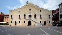 Portogruaro, palazzo comunale (foto: Mario Fletzer)